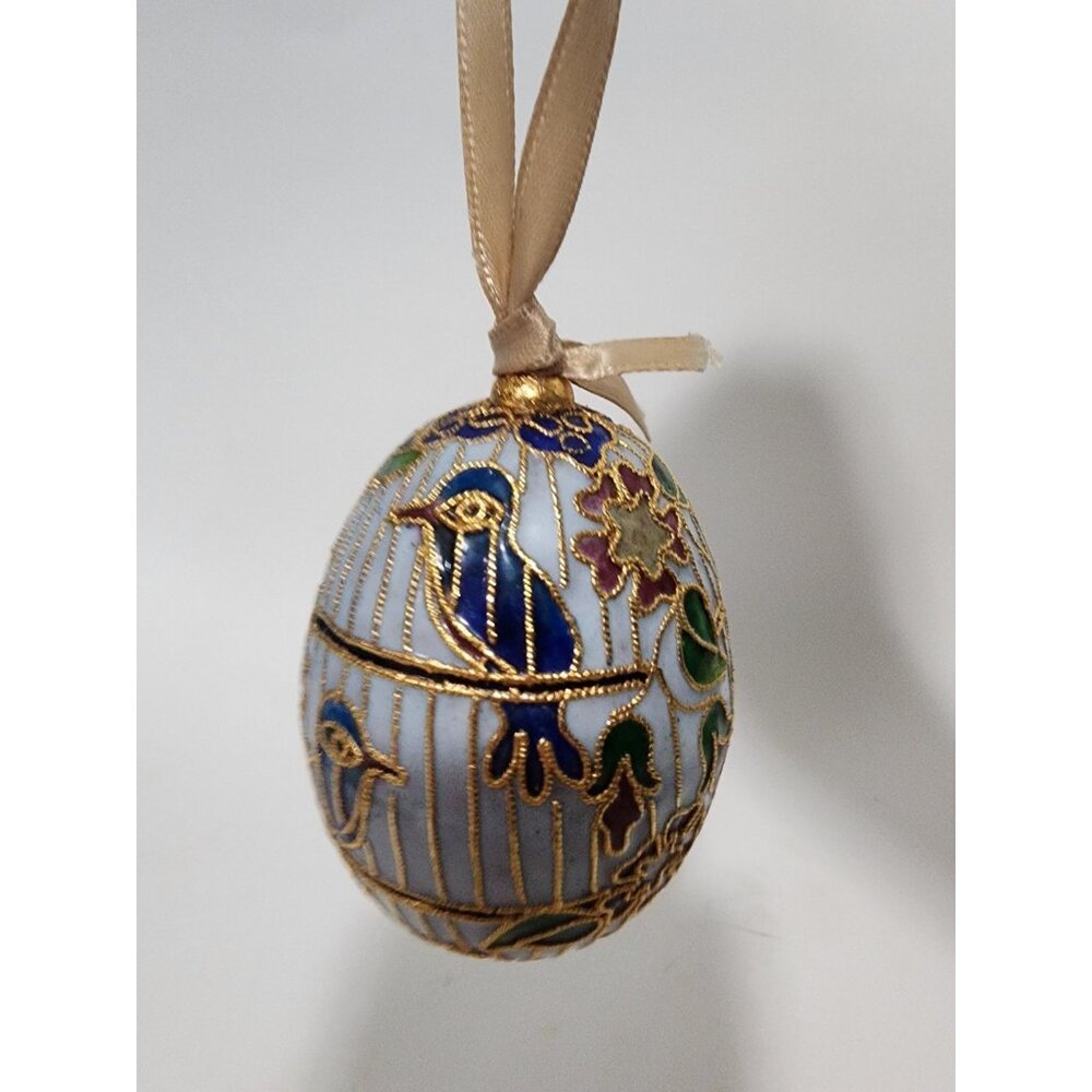 Vtg Cloisonne Victorian Egg NYCO 2.5”  White Enamel Ornament Blue Birds & Floral